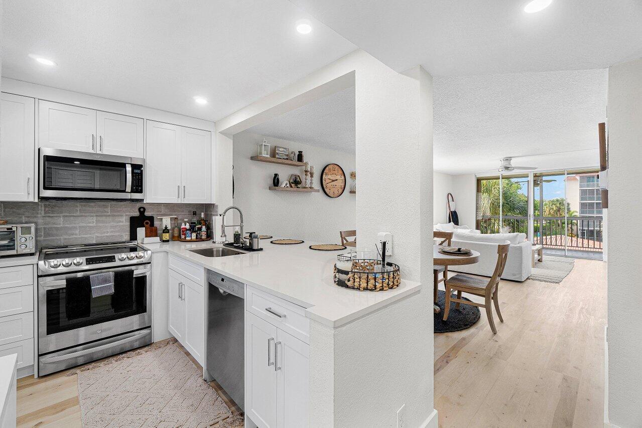 2809 Florida Boulevard # 310 — Photo 4