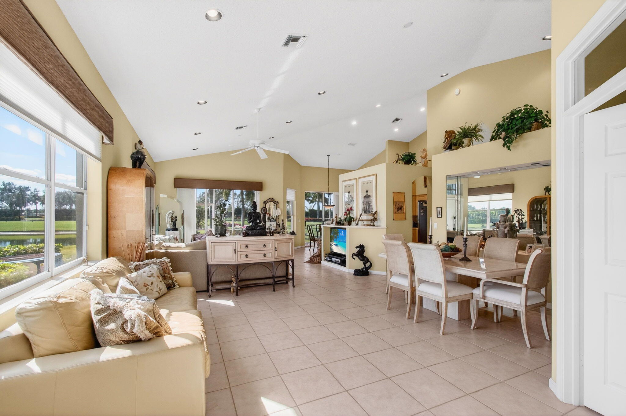 6862 SWANSEA Lane — Photo 3