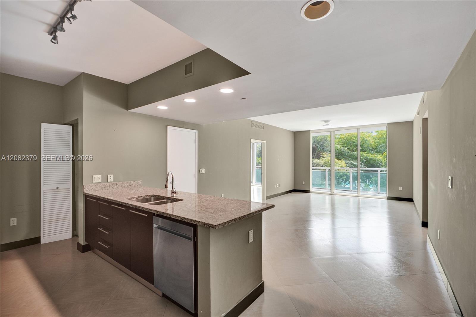 951 Brickell Ave # 1106 — Photo 5