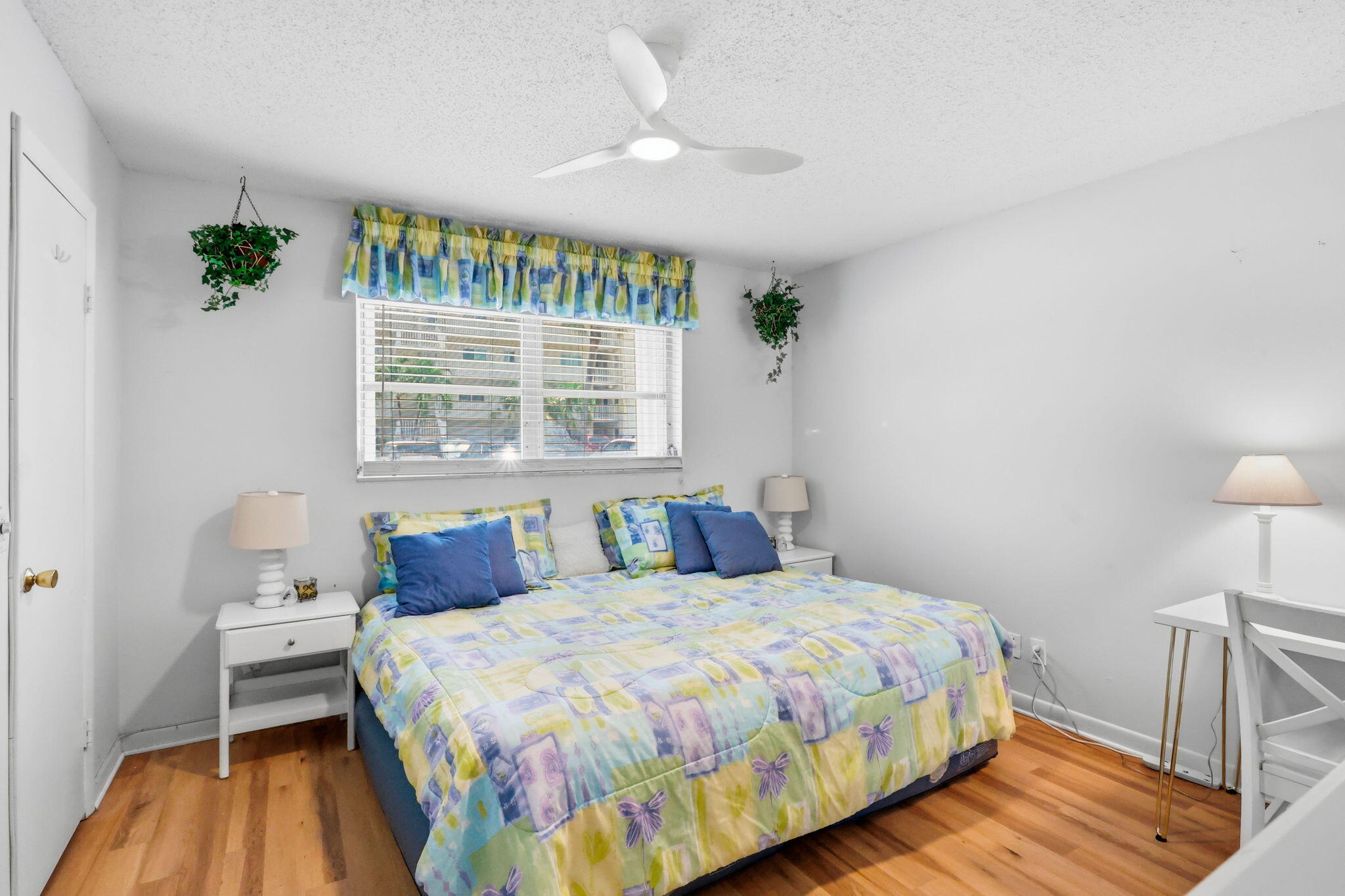 640 SNUG HARBOR Drive # F4 — Photo 5