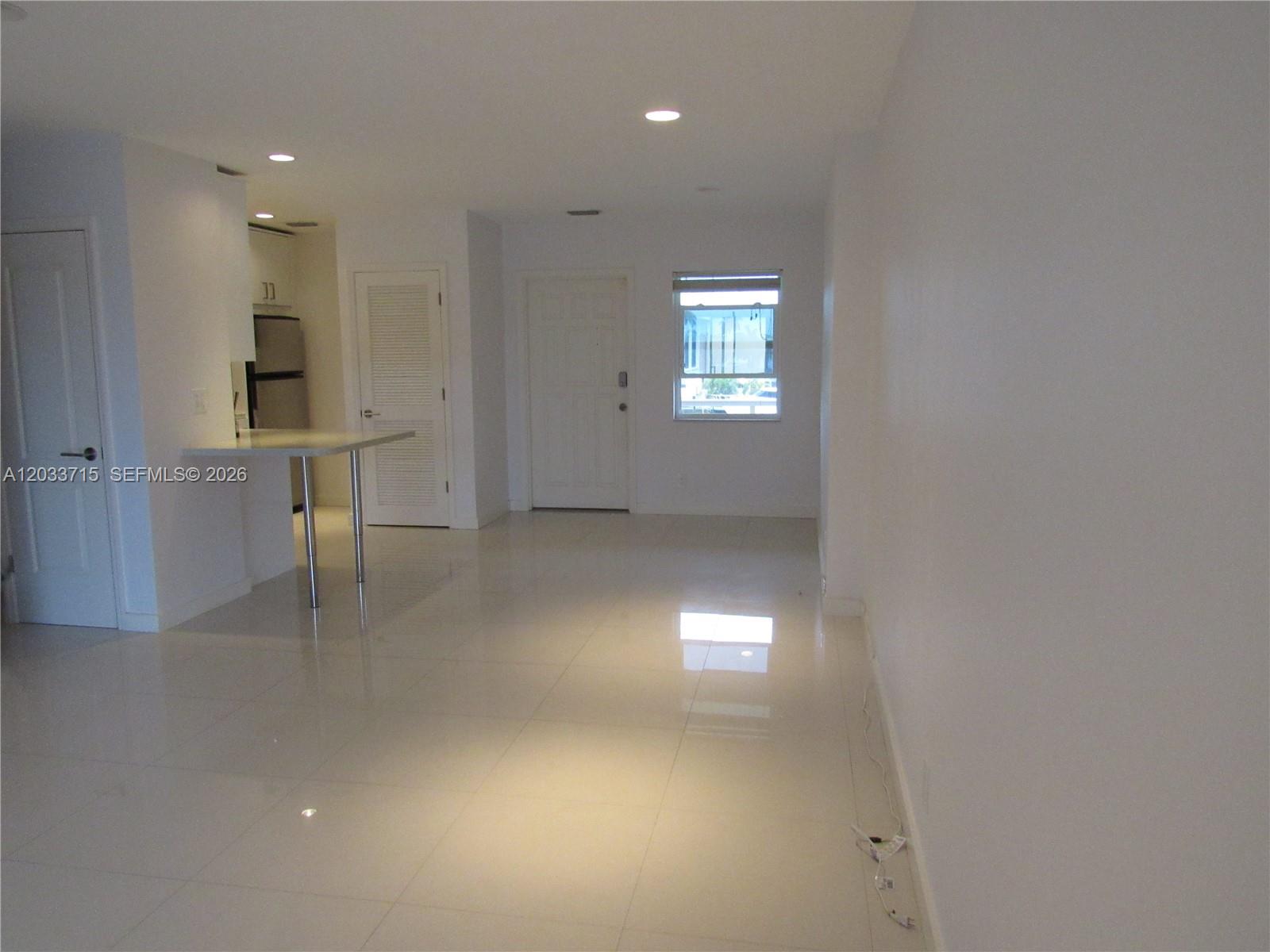 1510 SE 15th St # 307 — Photo 5