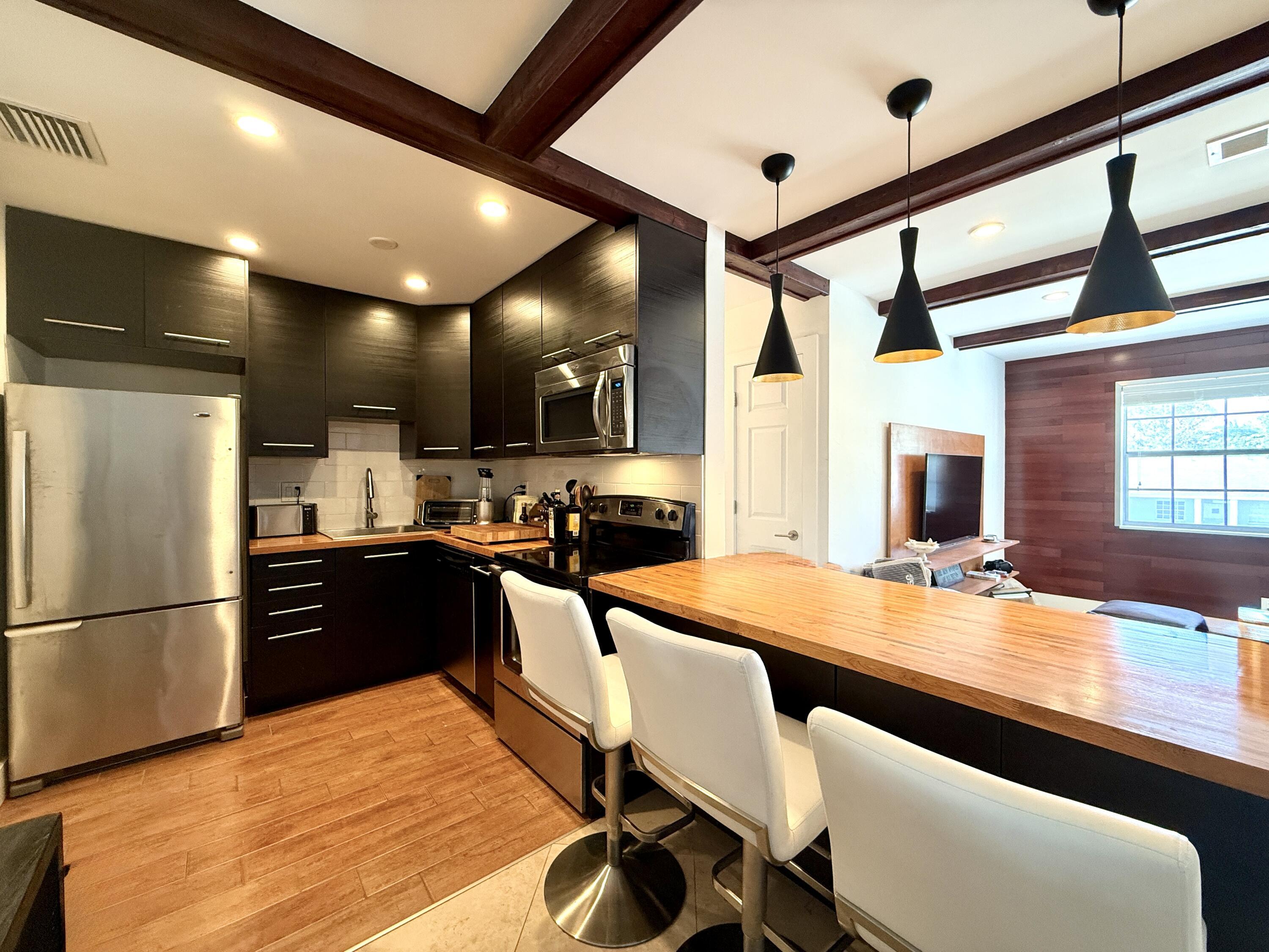 298 SW 6th Street # 2050, Boca Raton FL 33432