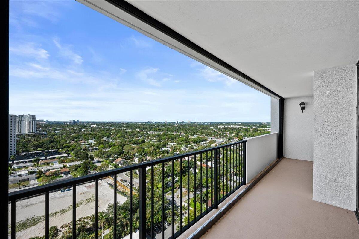 5600 N Flagler Drive # 2304 — Photo 5