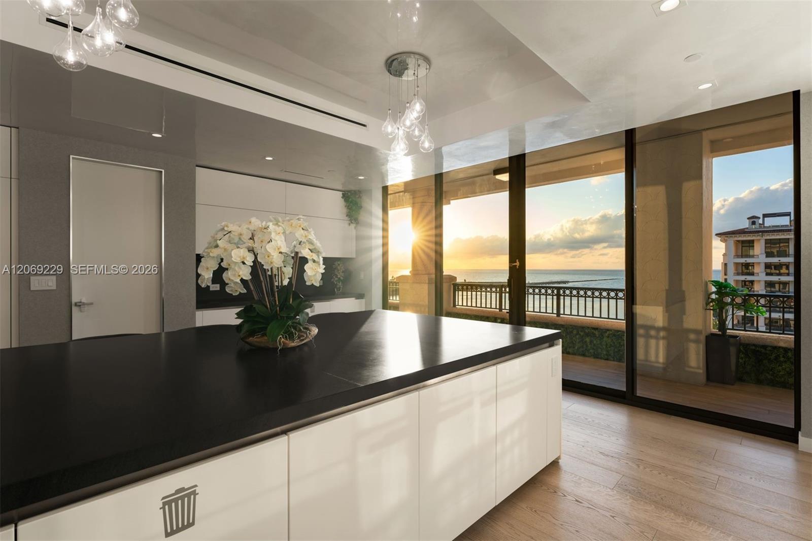 6893 Fisher Island Dr 6893 Lphcenter # 6893 View 13