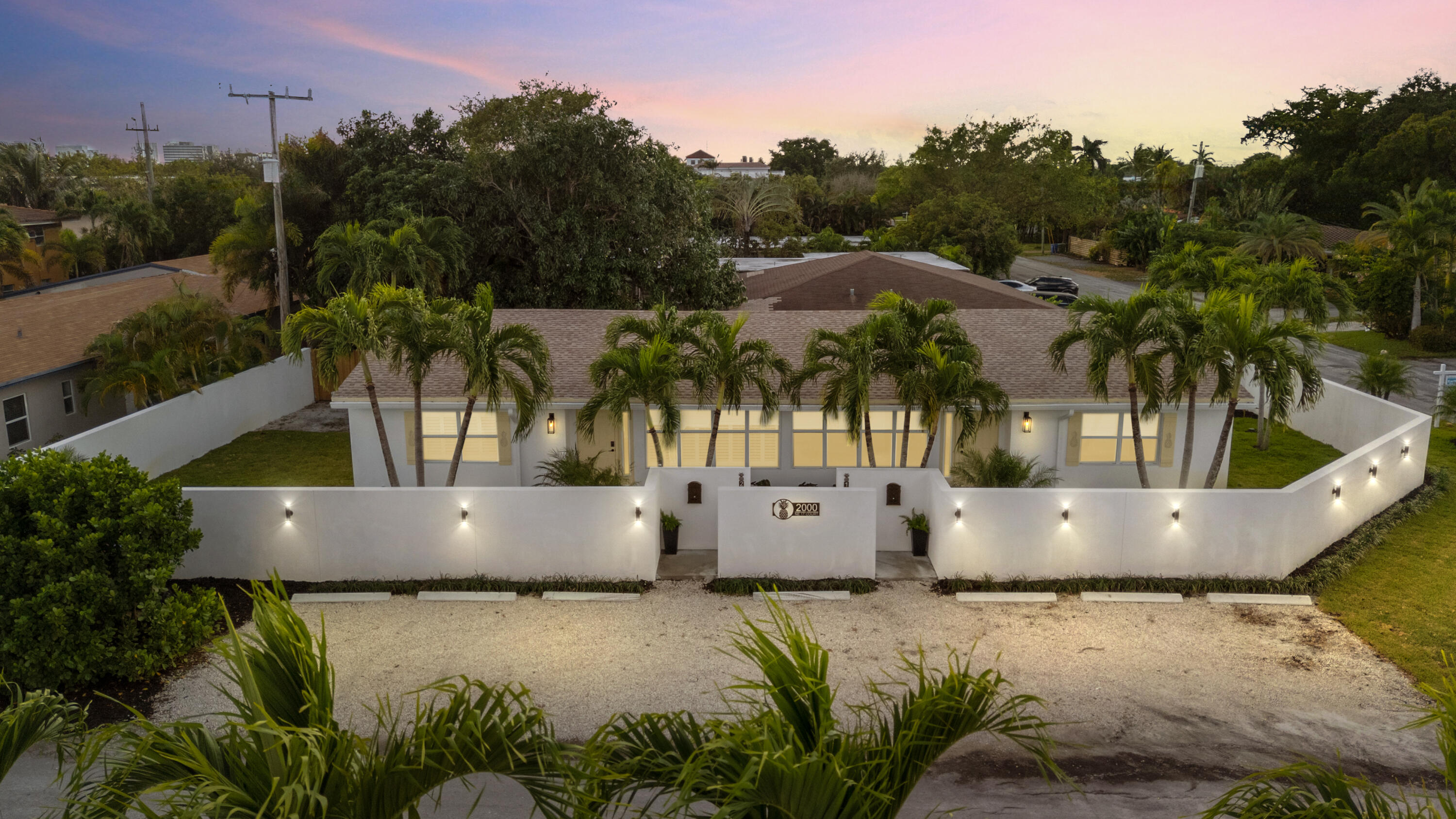 2000 NE 17TH Court # 2, Fort Lauderdale FL 33305