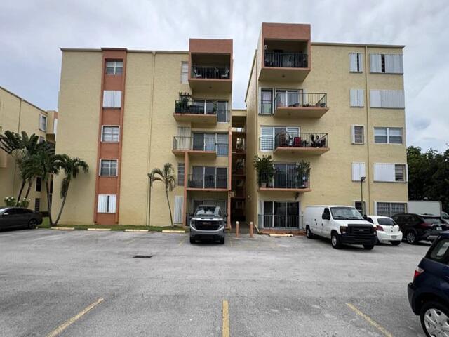 4500 W 19TH Court # 431, Hialeah FL 33012