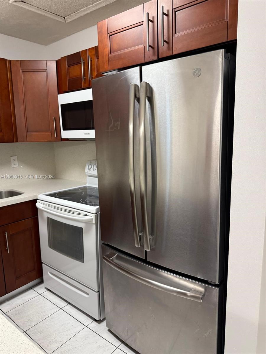 6540 W 26th Dr # 60 — Photo 4