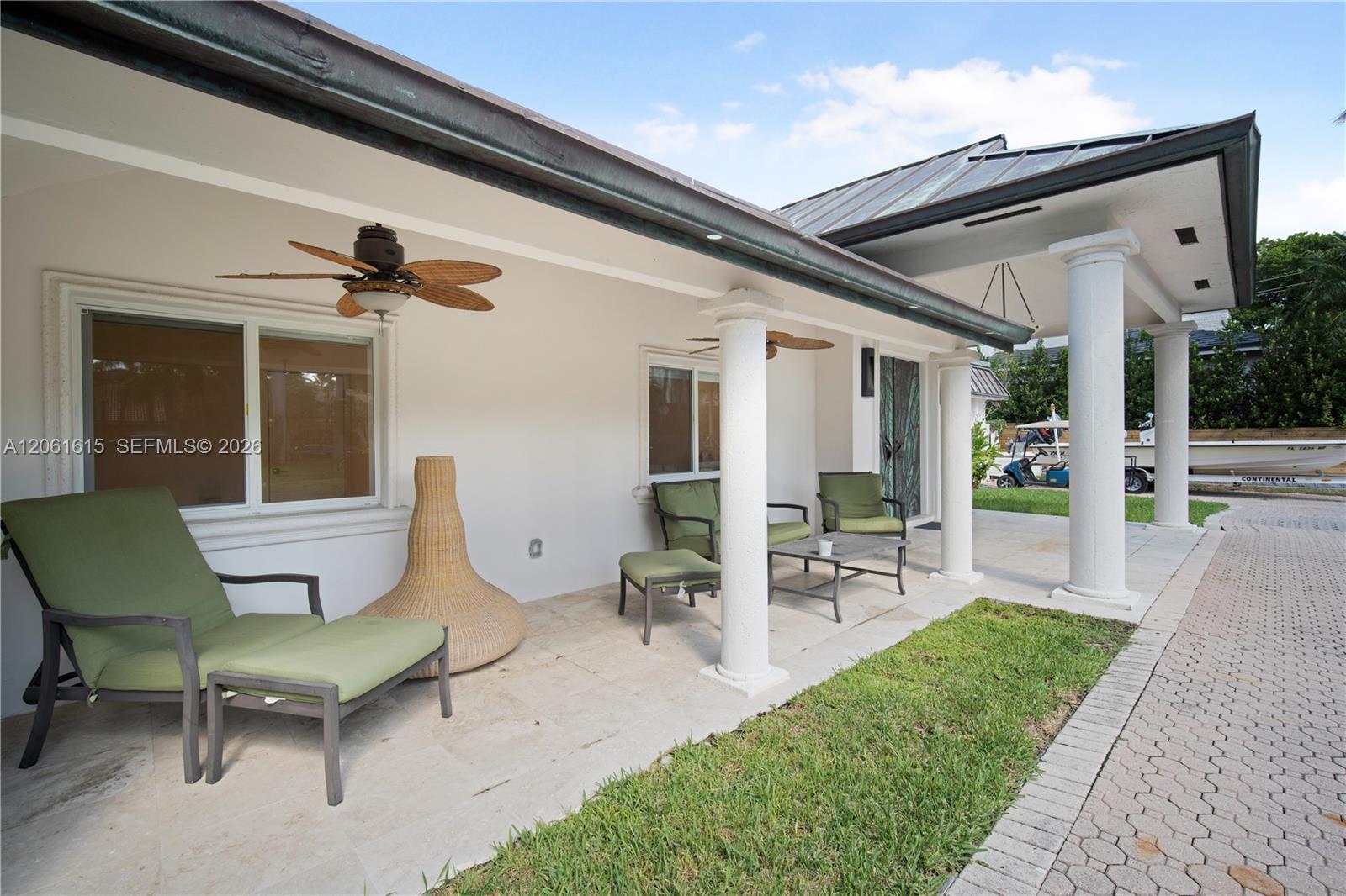 324 Caribbean Rd, Key Biscayne FL 33149