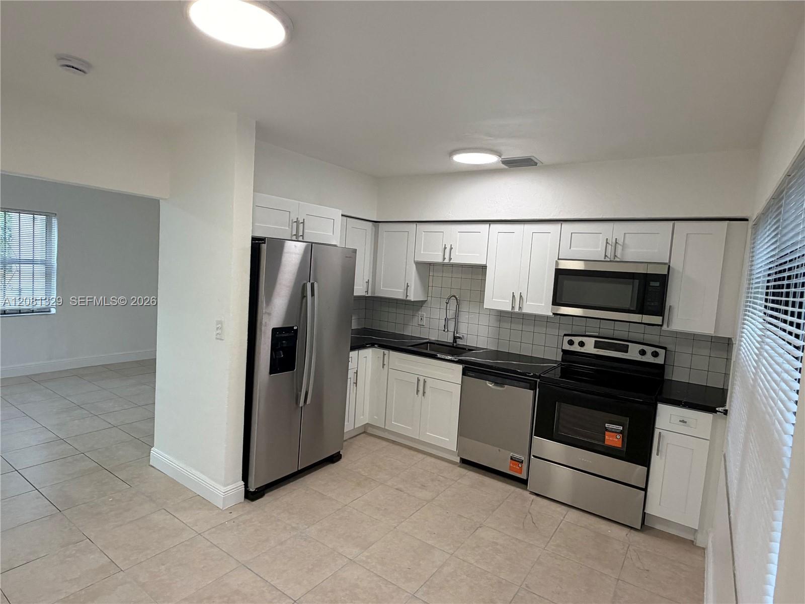 1311 NE NE 157 ST — Photo 4