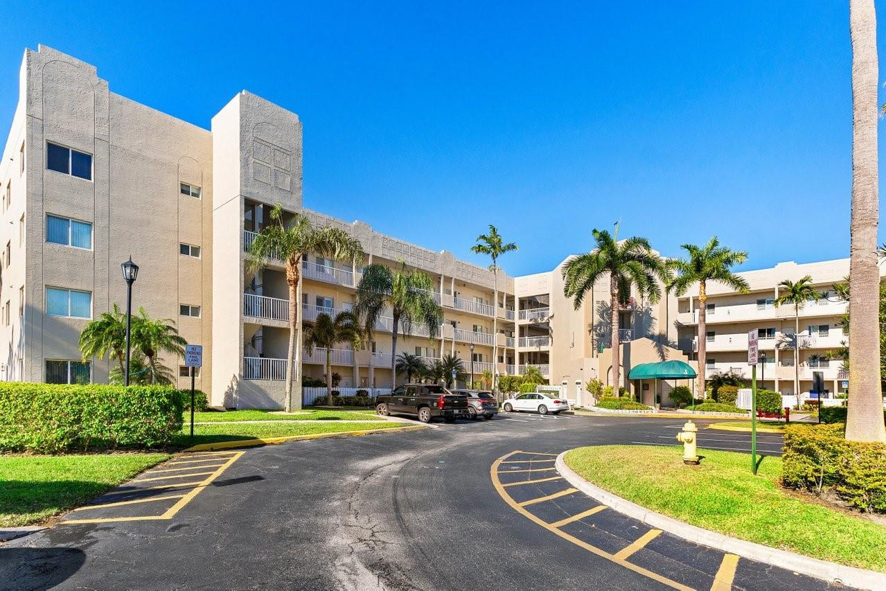 7775 Southampton Terrace # 310, Tamarac FL 33321
