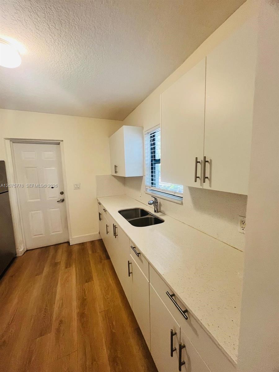 2000 Monroe St # 14 — Photo 5