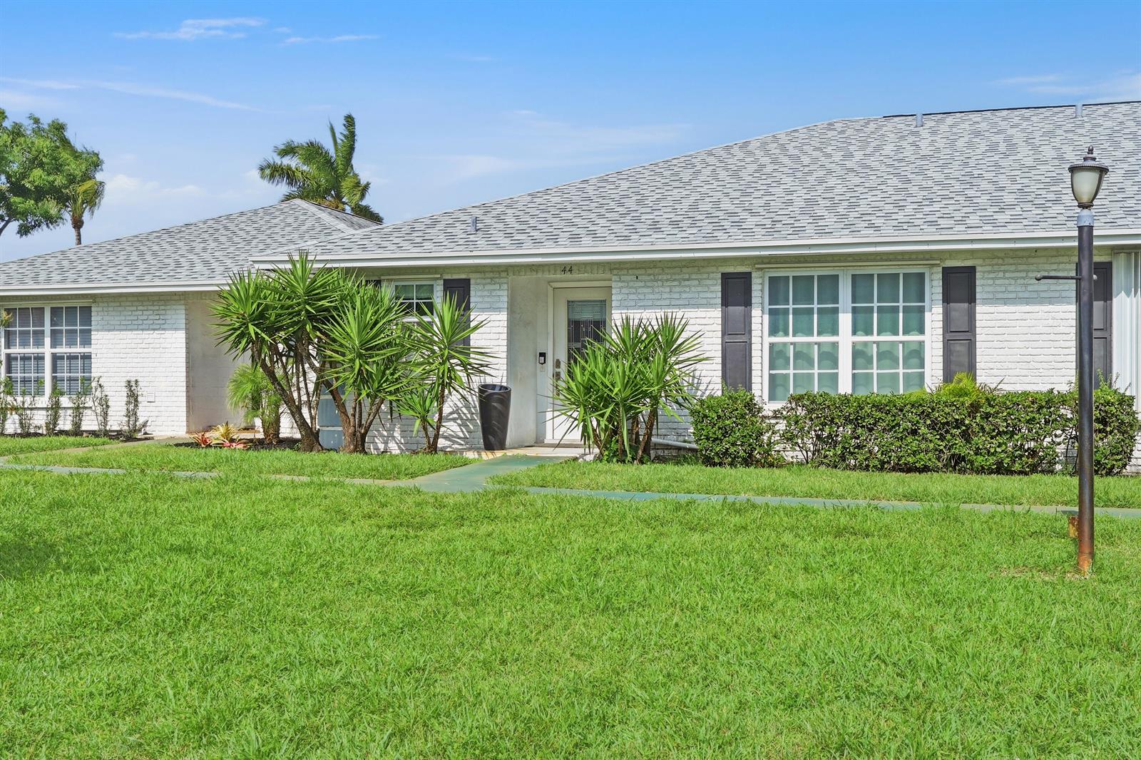 2520 SW 14th Court # 44, Boynton Beach FL 33426