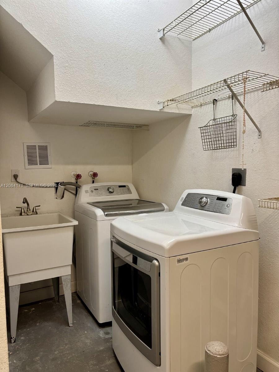 21436 SW 86th Pl — Photo 3