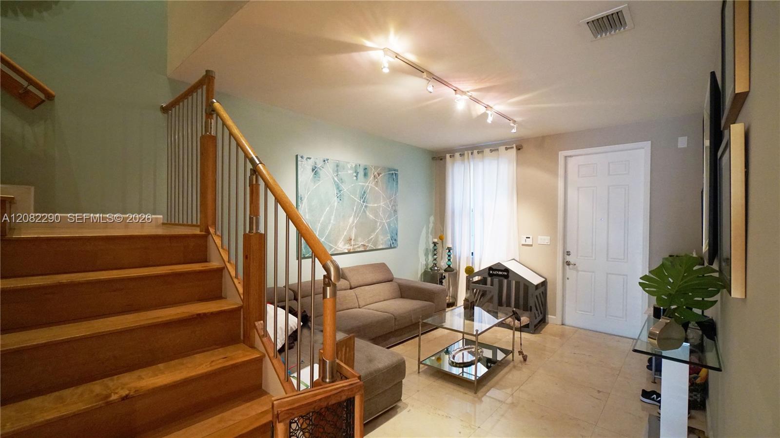 5815 NW 104th Path — Photo 3