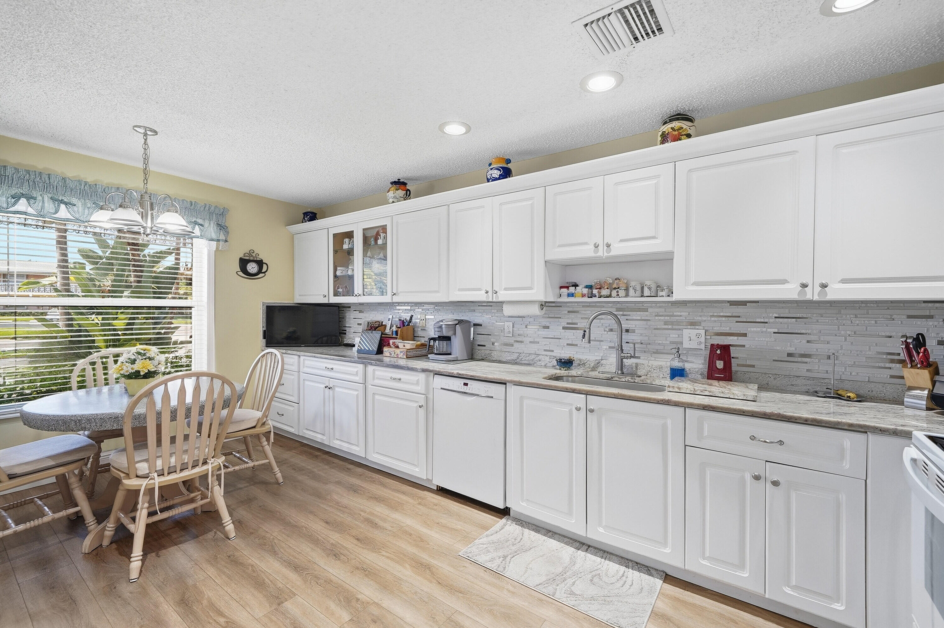 1840 NW 13TH Street # 102 — Photo 4