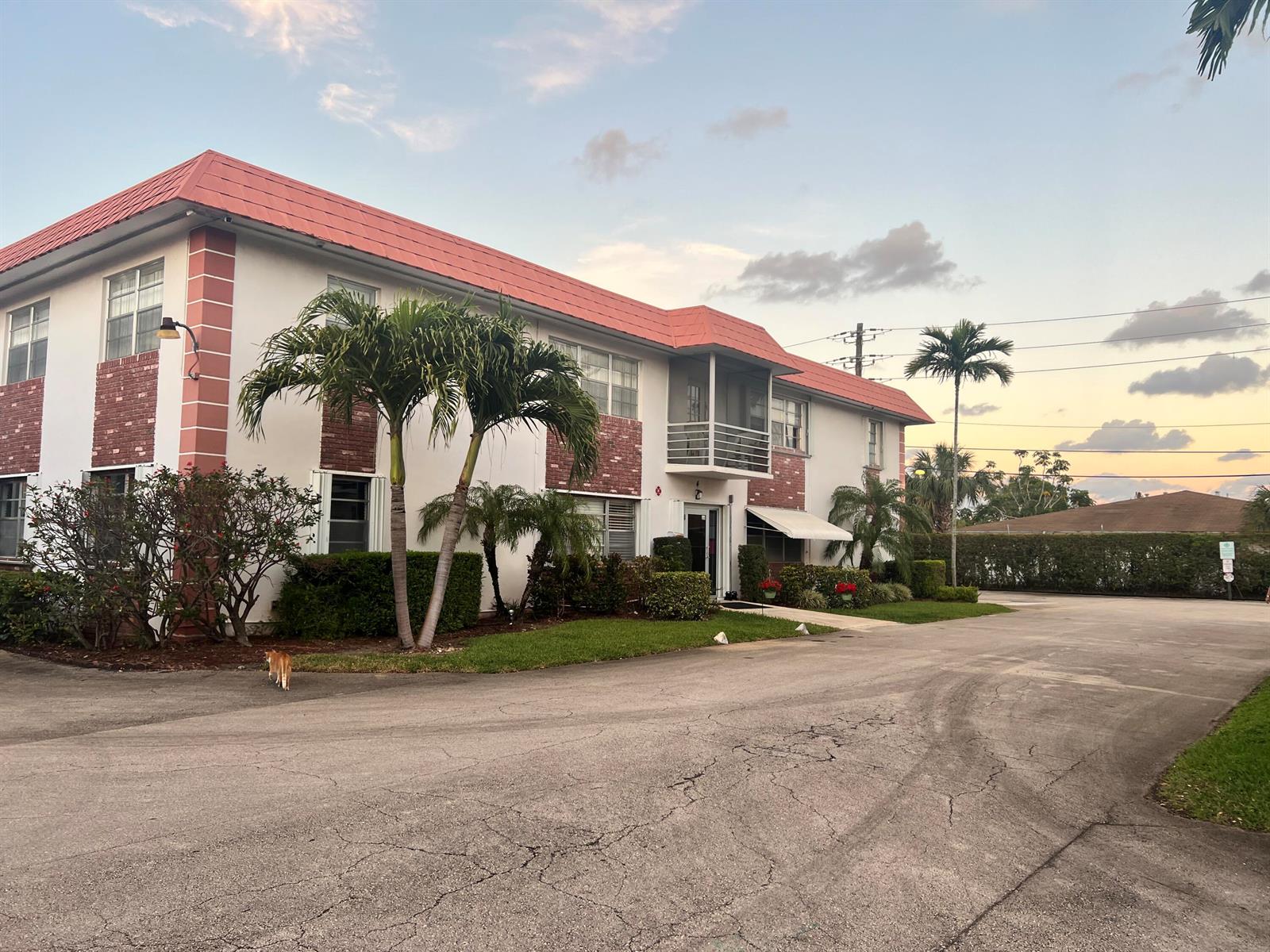 3550 NW 8th Avenue # 404, Pompano Beach FL 33064