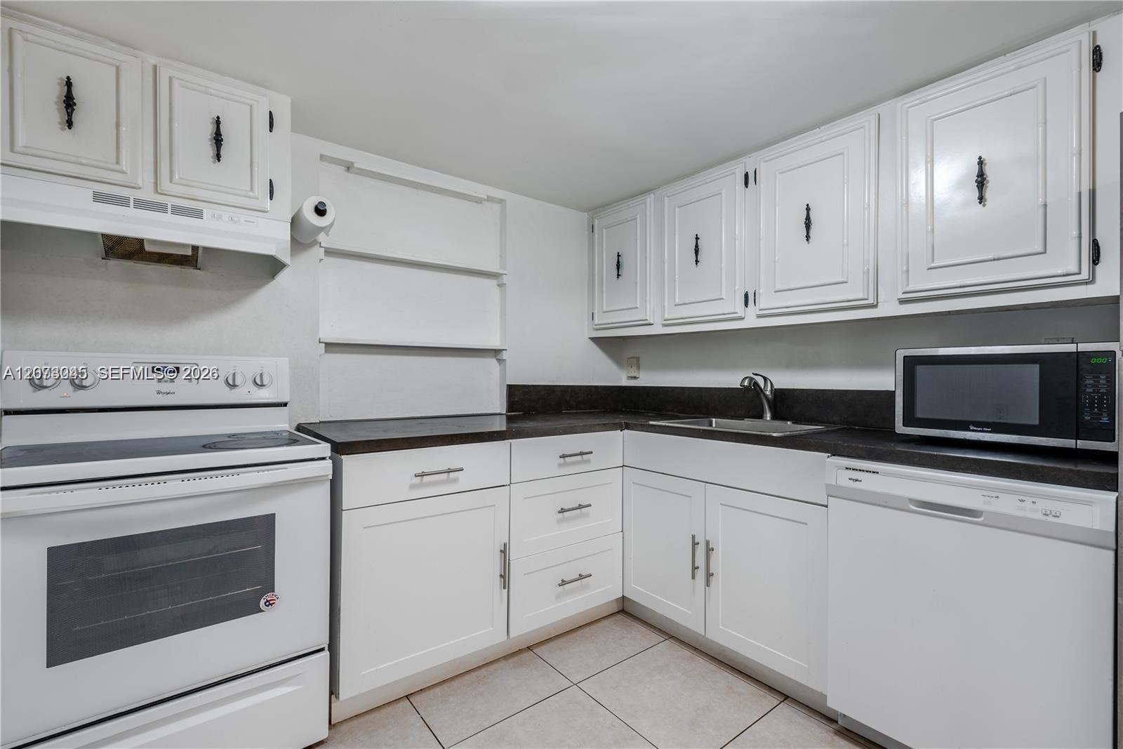 2000 Atlantic Shores Blvd # 107 — Photo 3