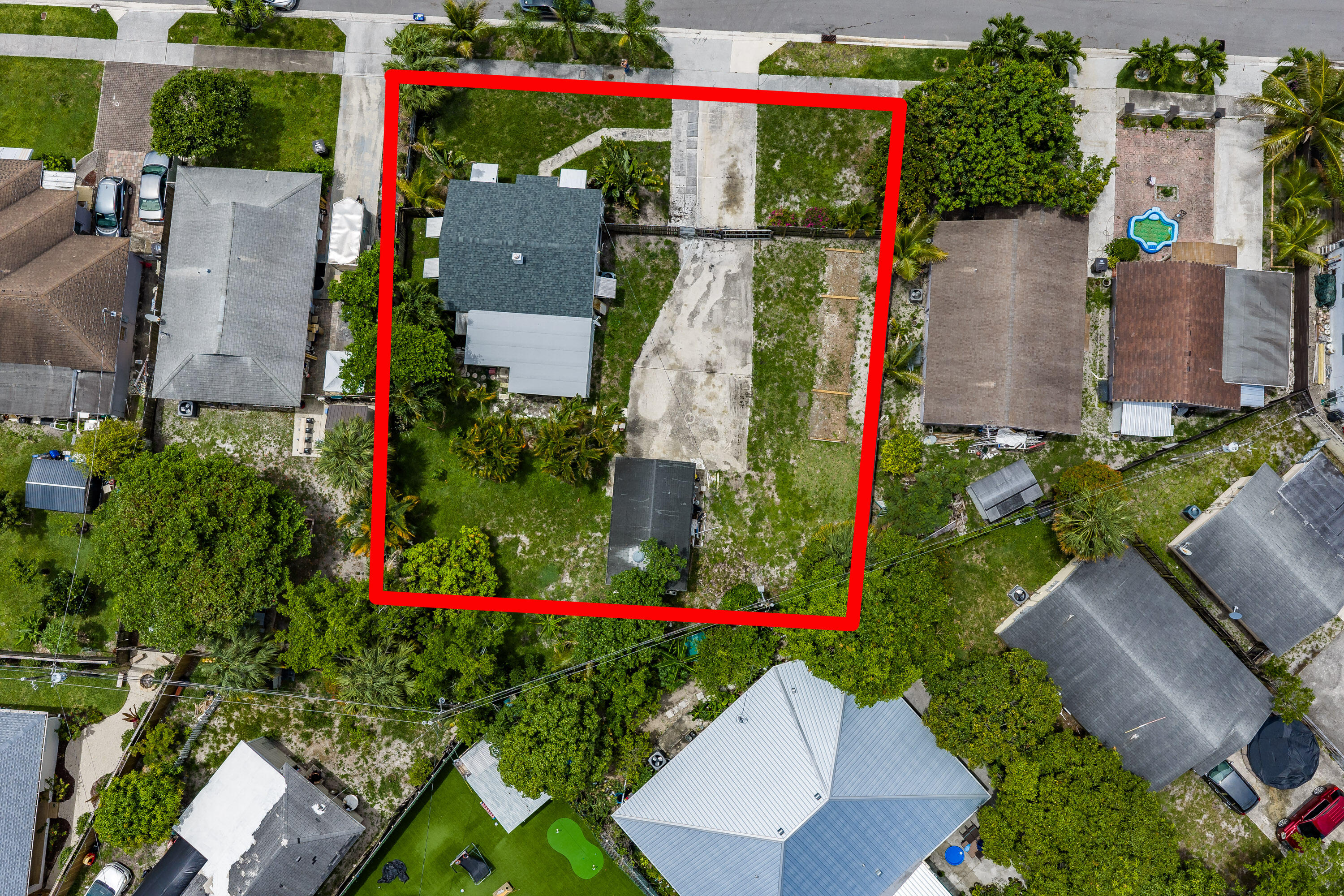1007 CHARLES Street — Photo 3