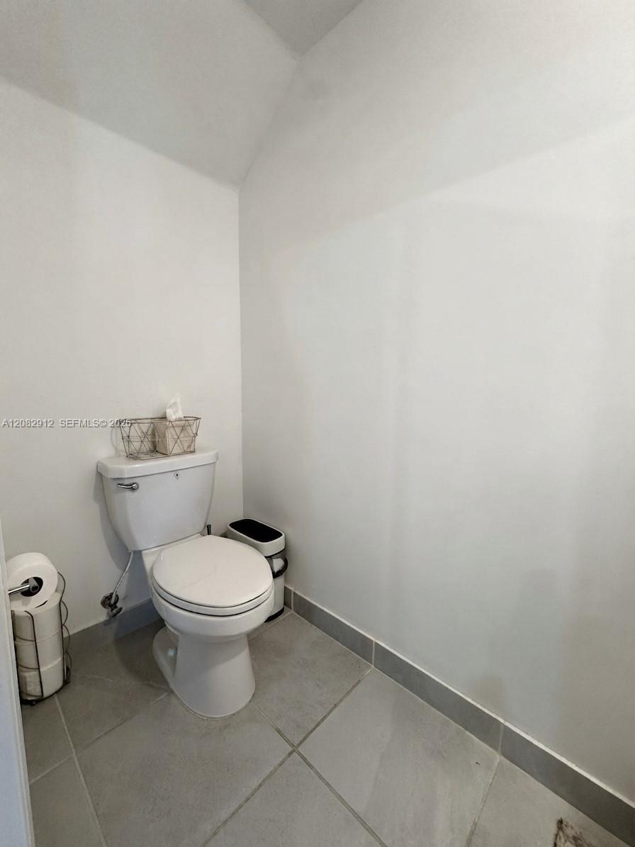 11449 W 34th Ln — Photo 3