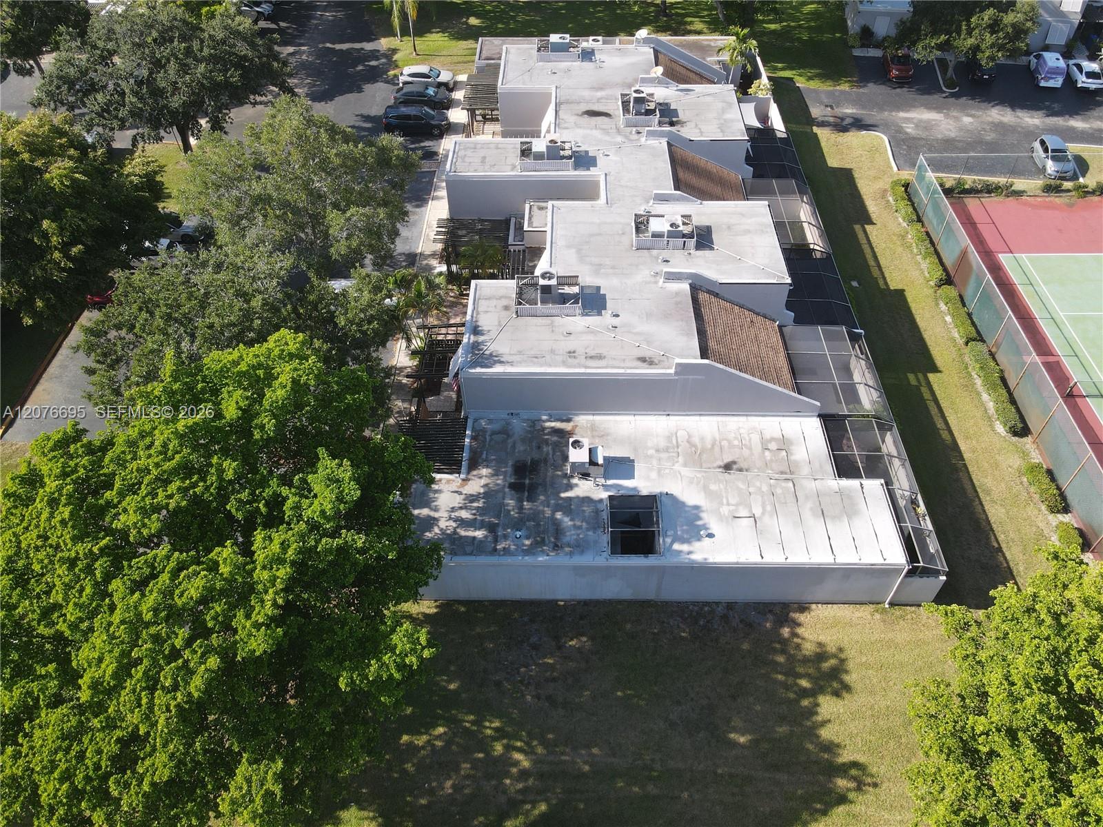 1541 NW 113th Ave — Photo 2