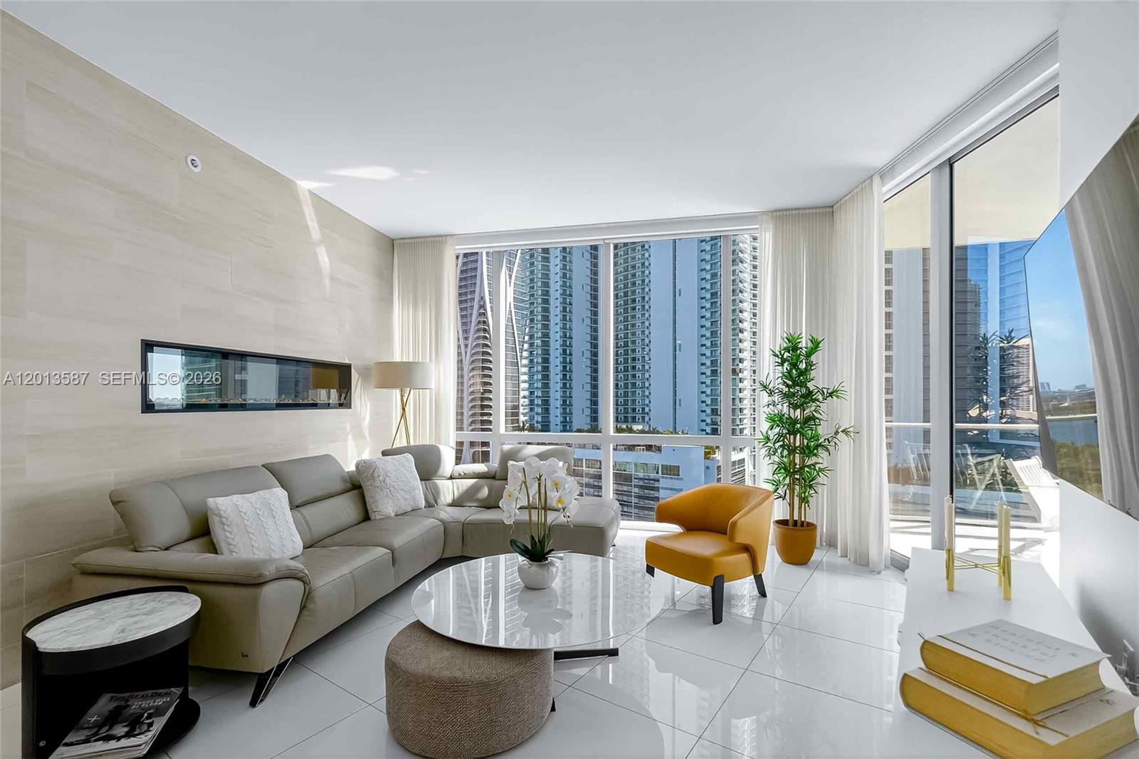 851 NE 1st Ave # 1603, Miami FL 33132