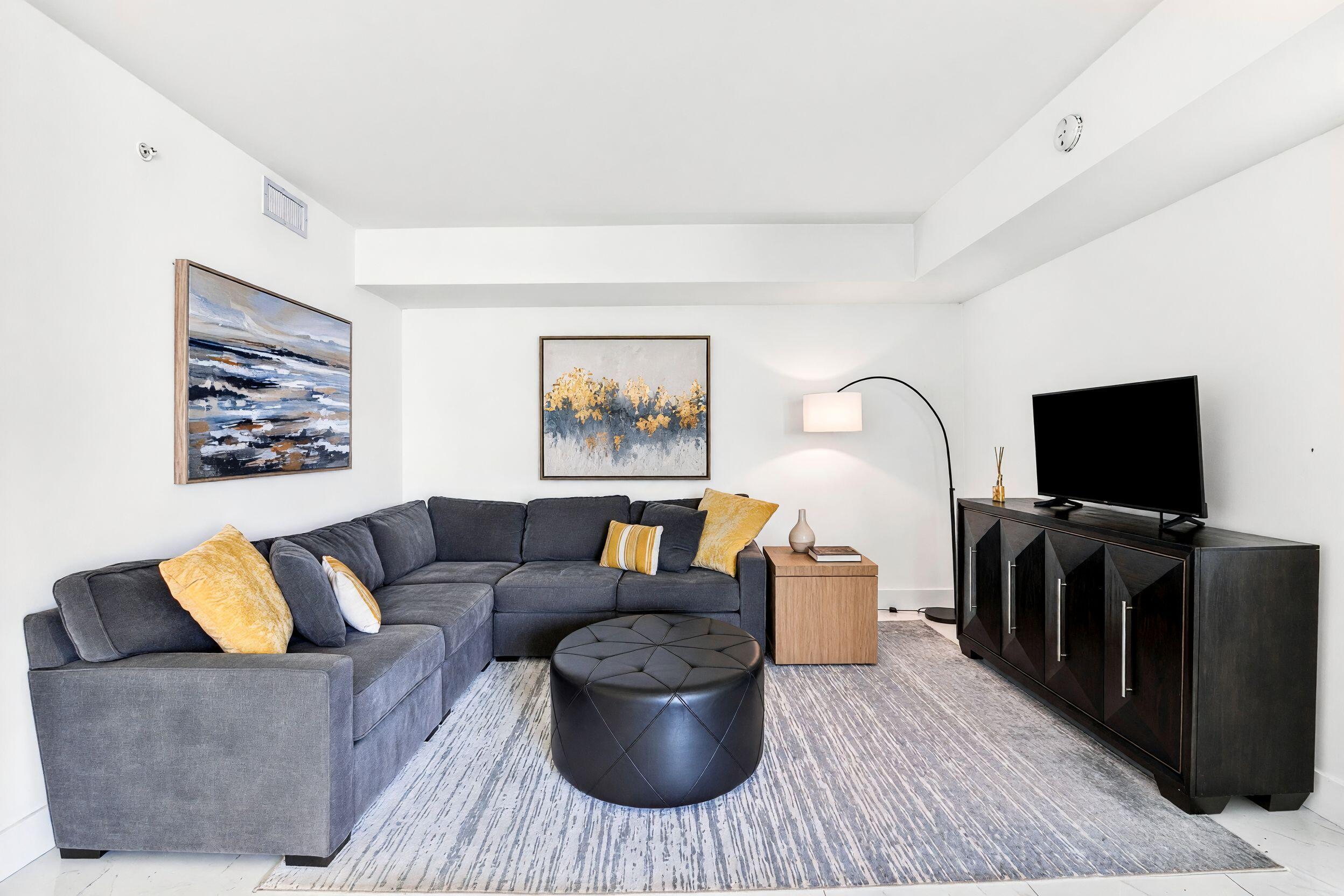 301 Altara Avenue # 710 — Photo 5
