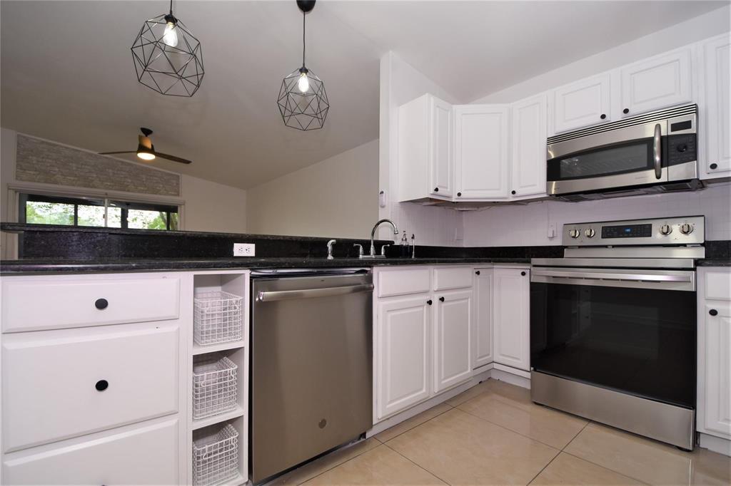 514 WOODGATE Circle # C — Photo 5