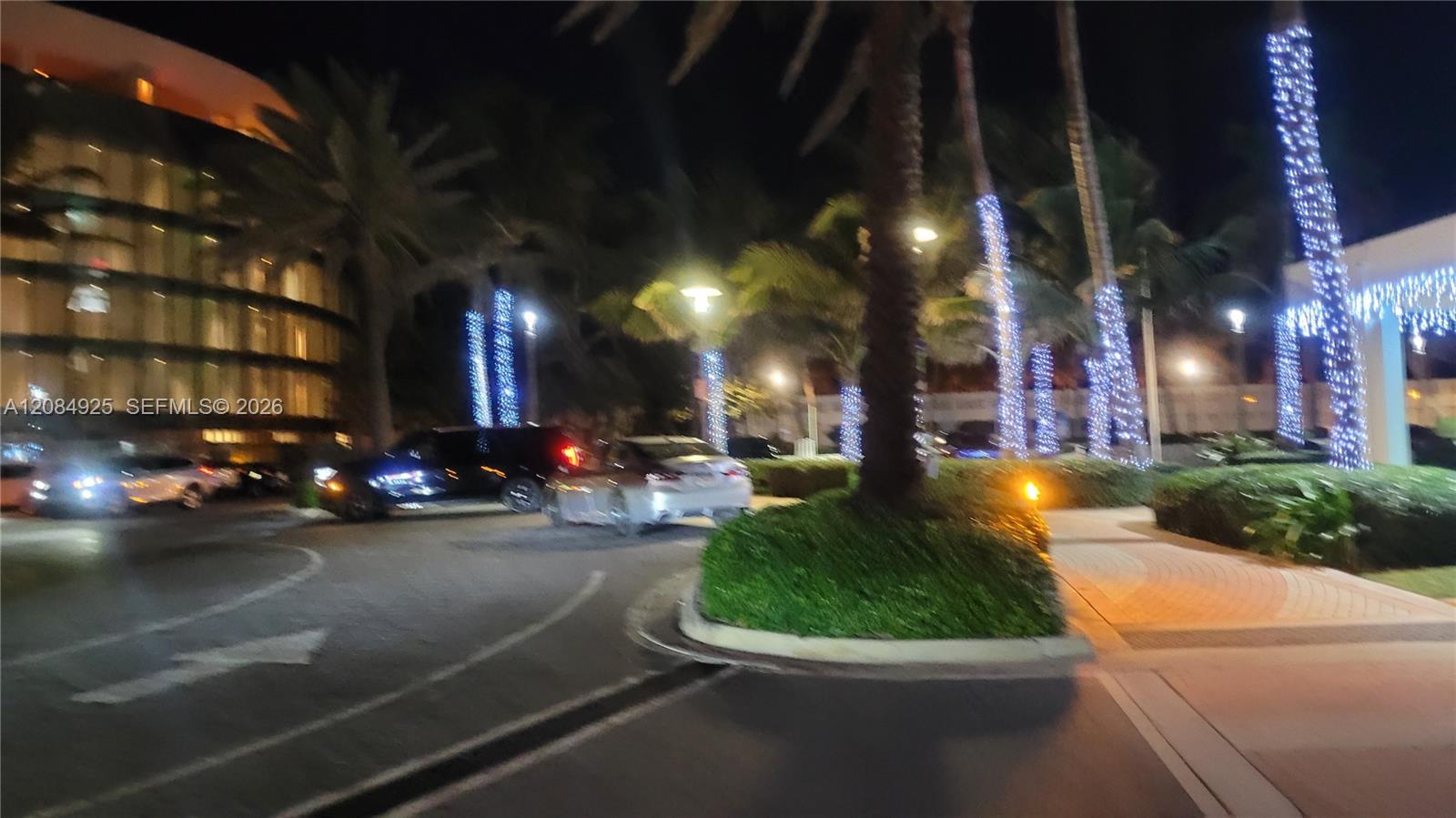 2899 Collins Ave # 606 — Photo 4