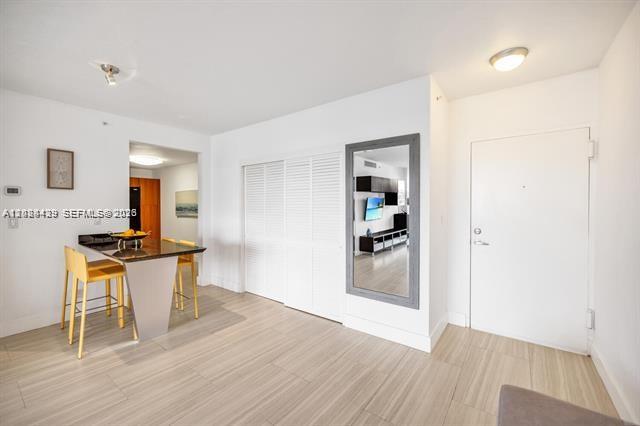 3001 S Ocean Dr # 433 — Photo 2