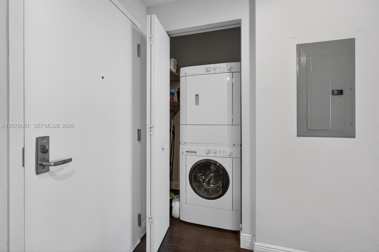 7901 Hispanola Ave # 807 — Photo 4
