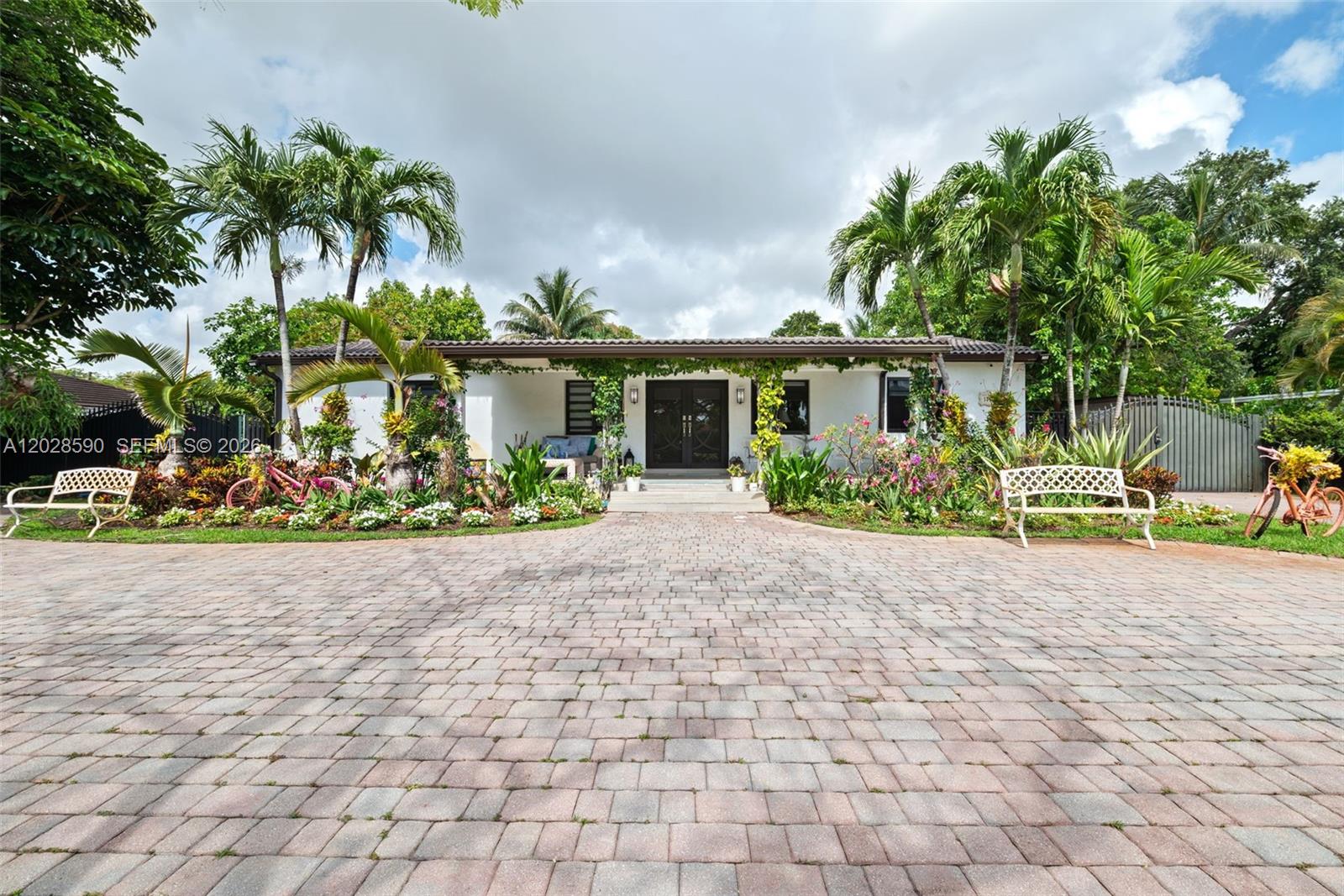 13700 N Miami Ave, Miami FL 33168