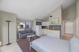 11863 Wimbledon Circle # 511 — Photo 2