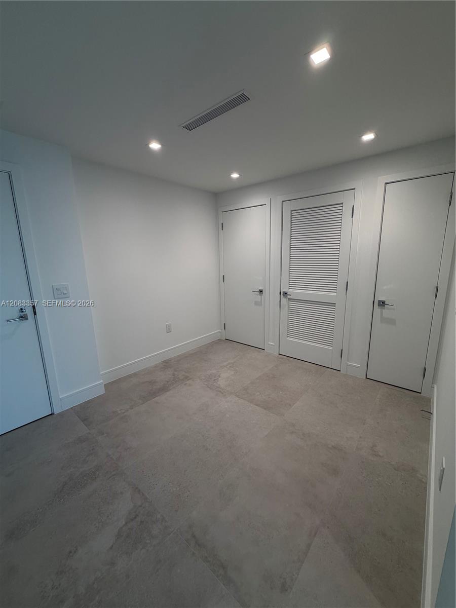 2411 Laguna Cir # 2508 — Photo 3