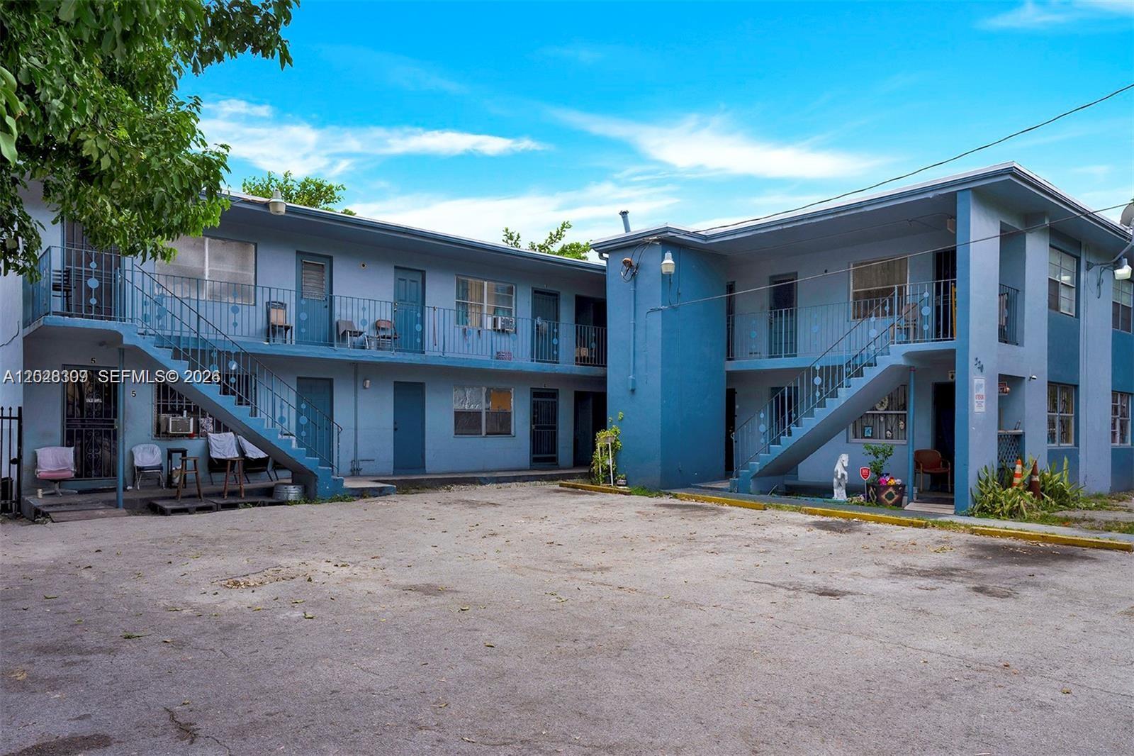 220 NW 16th Ter # 1, Miami FL 33136