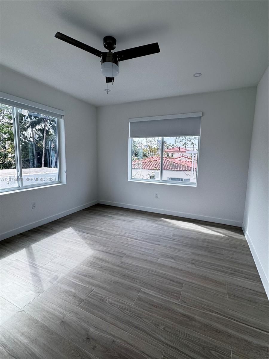 2855 Royal Palm Ave # 4 — Photo 4