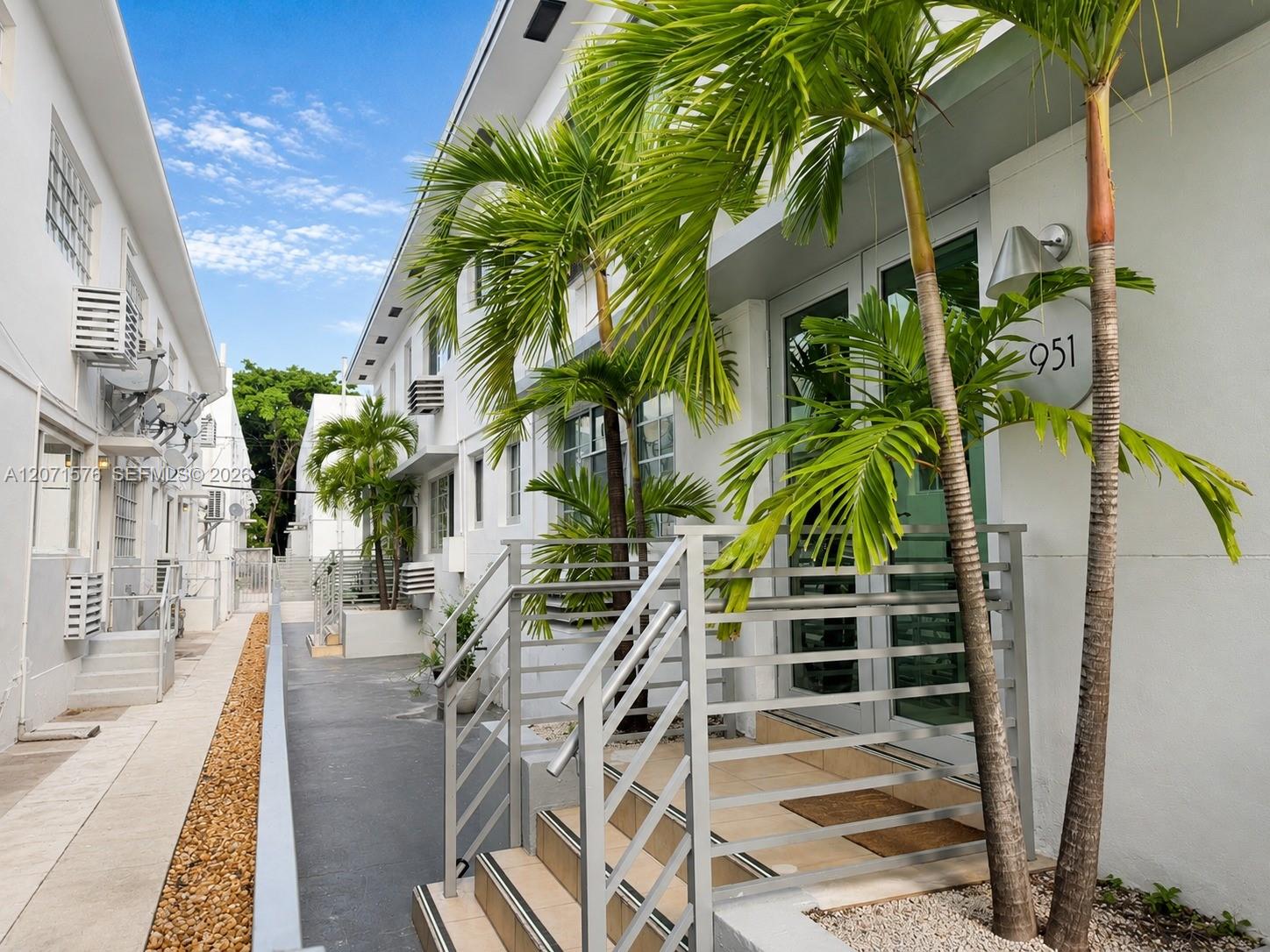 951 Jefferson Ave # 1 View 11