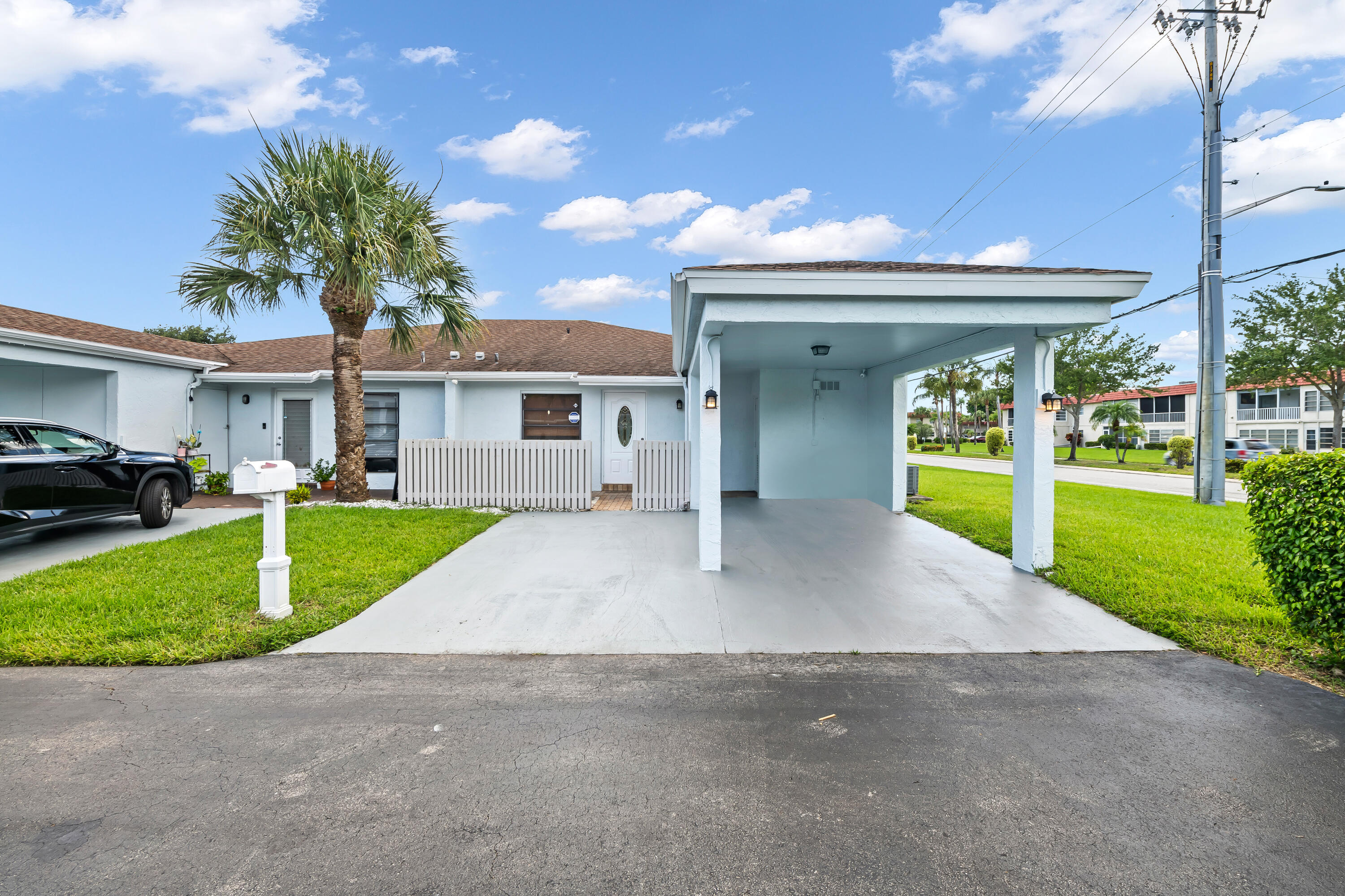 6673 Moonlit Drive, Delray Beach FL 33446