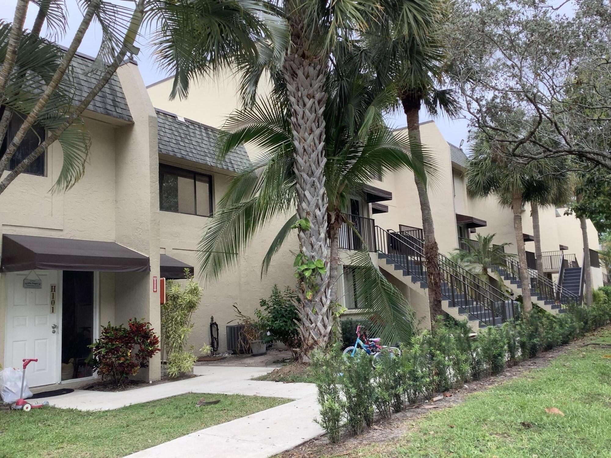 65 Deer Creek Road # H203, Deerfield Beach FL 33442