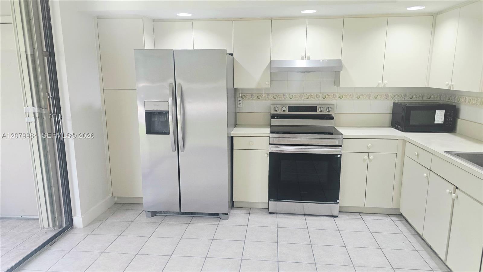 8650 SW 133rd Ave Rd # 107 — Photo 3