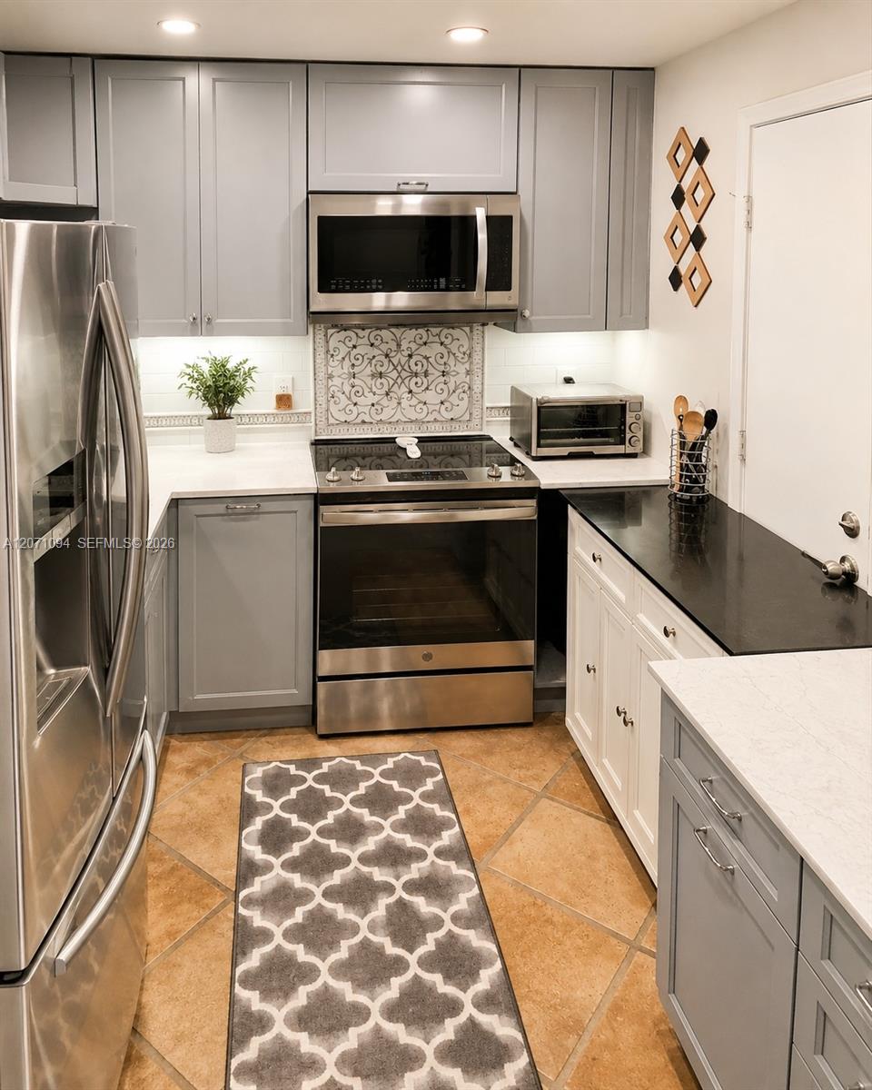 800 West Ave # 817 View 4