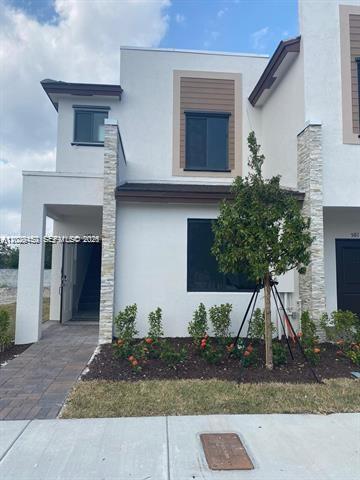 593 NE 208th Ter, Miami FL 33179