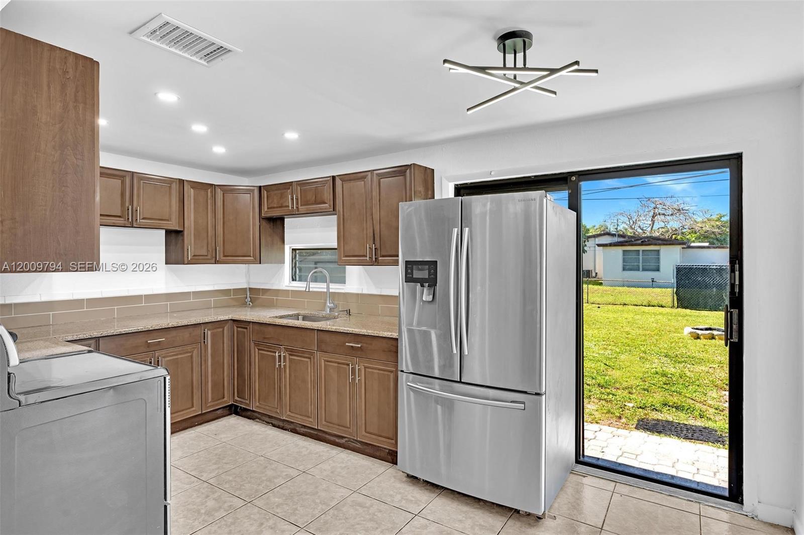 4156 SW 49th Ct # 0, Dania Beach FL 33314
