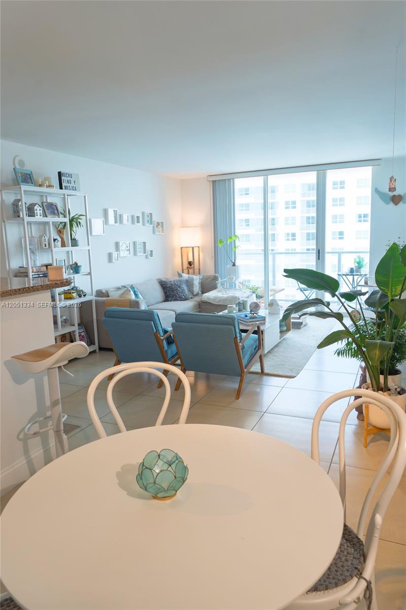 1155 Brickell Bay Dr # 2508 — Photo 3