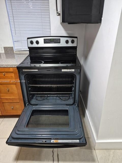 2000 Madison St # 3 — Photo 2