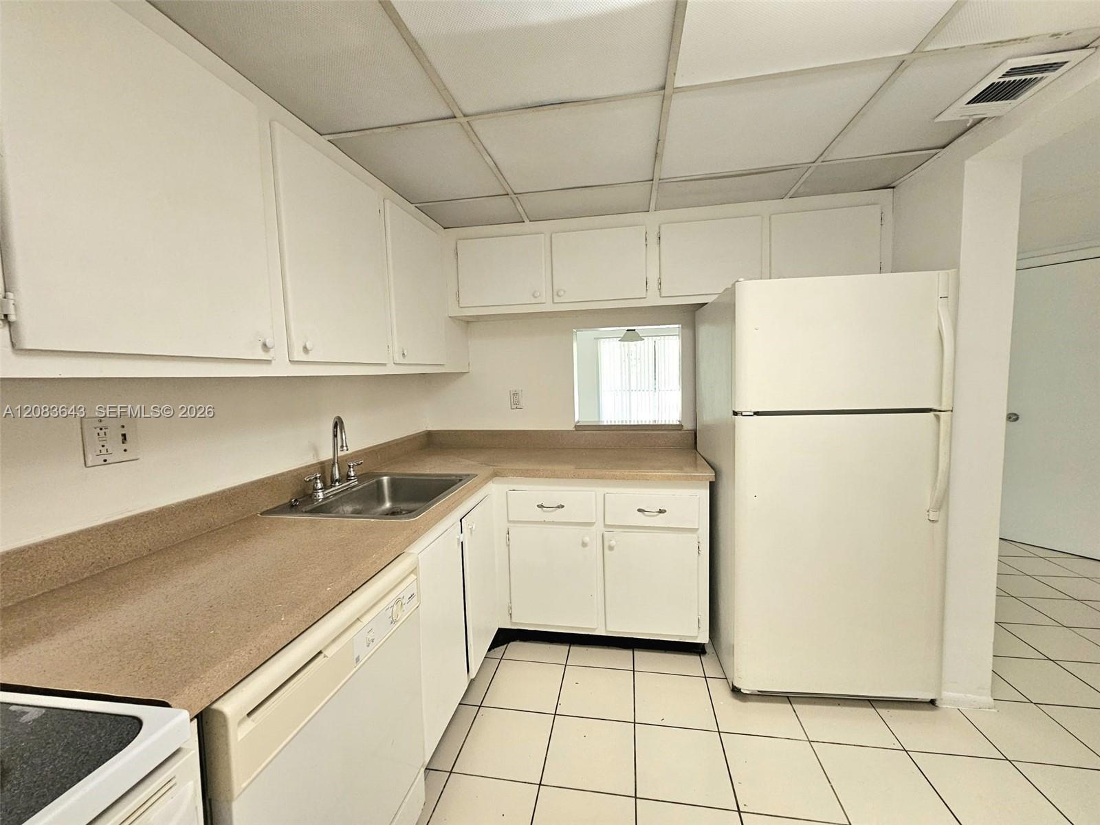8001 Fairview Dr # 206 — Photo 5
