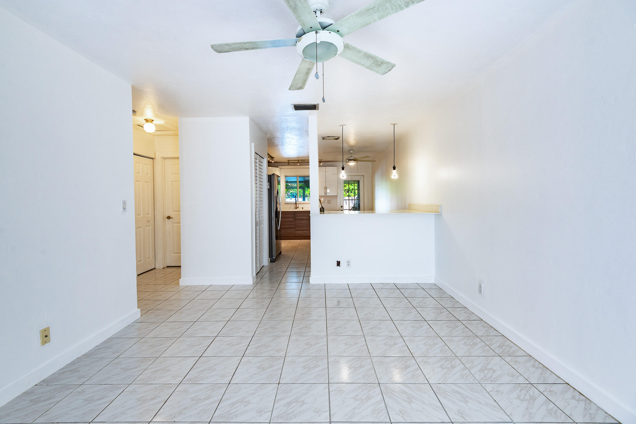 2501 Taylor Street # C — Photo 3