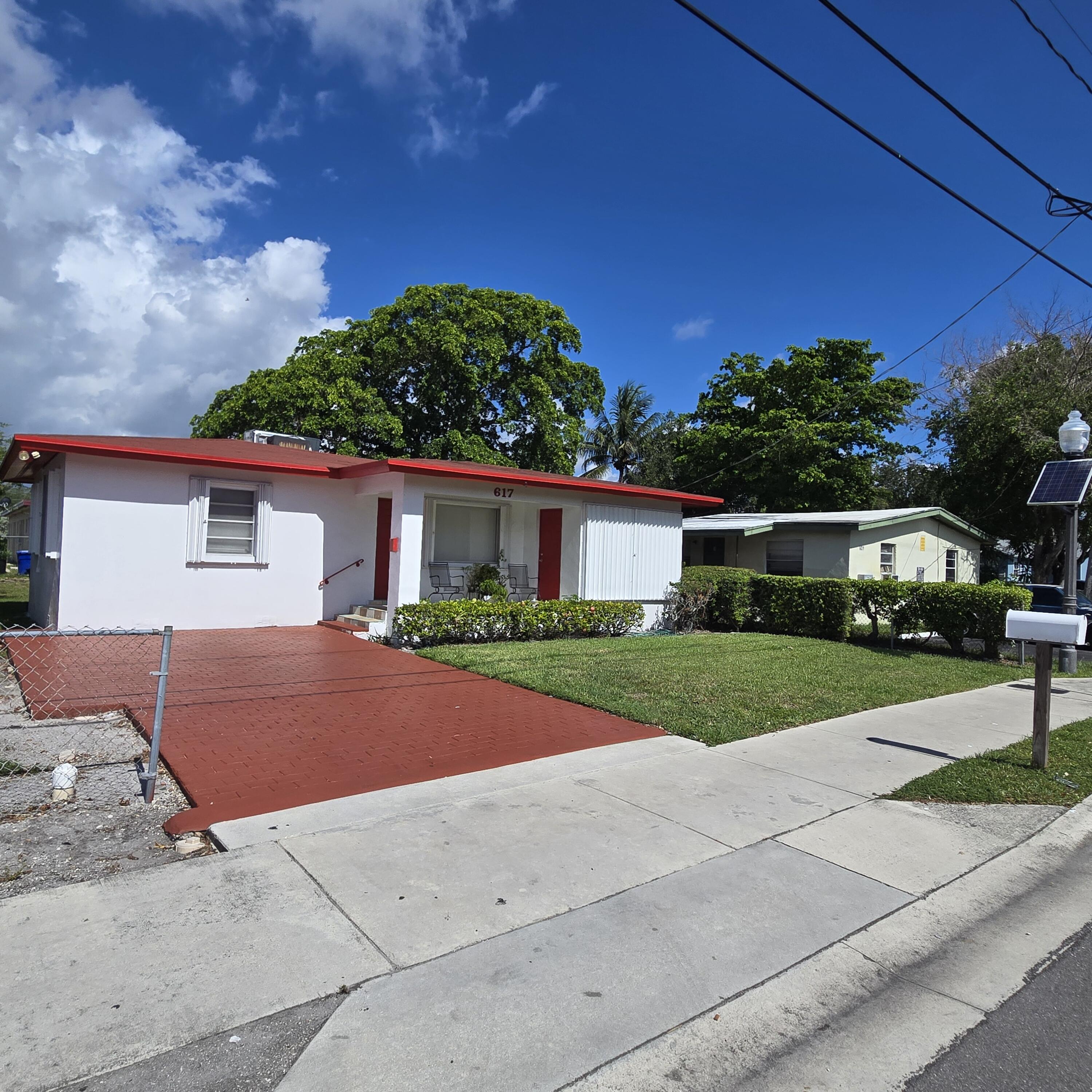 617 NW 13TH Terrace, Fort Lauderdale FL 33311