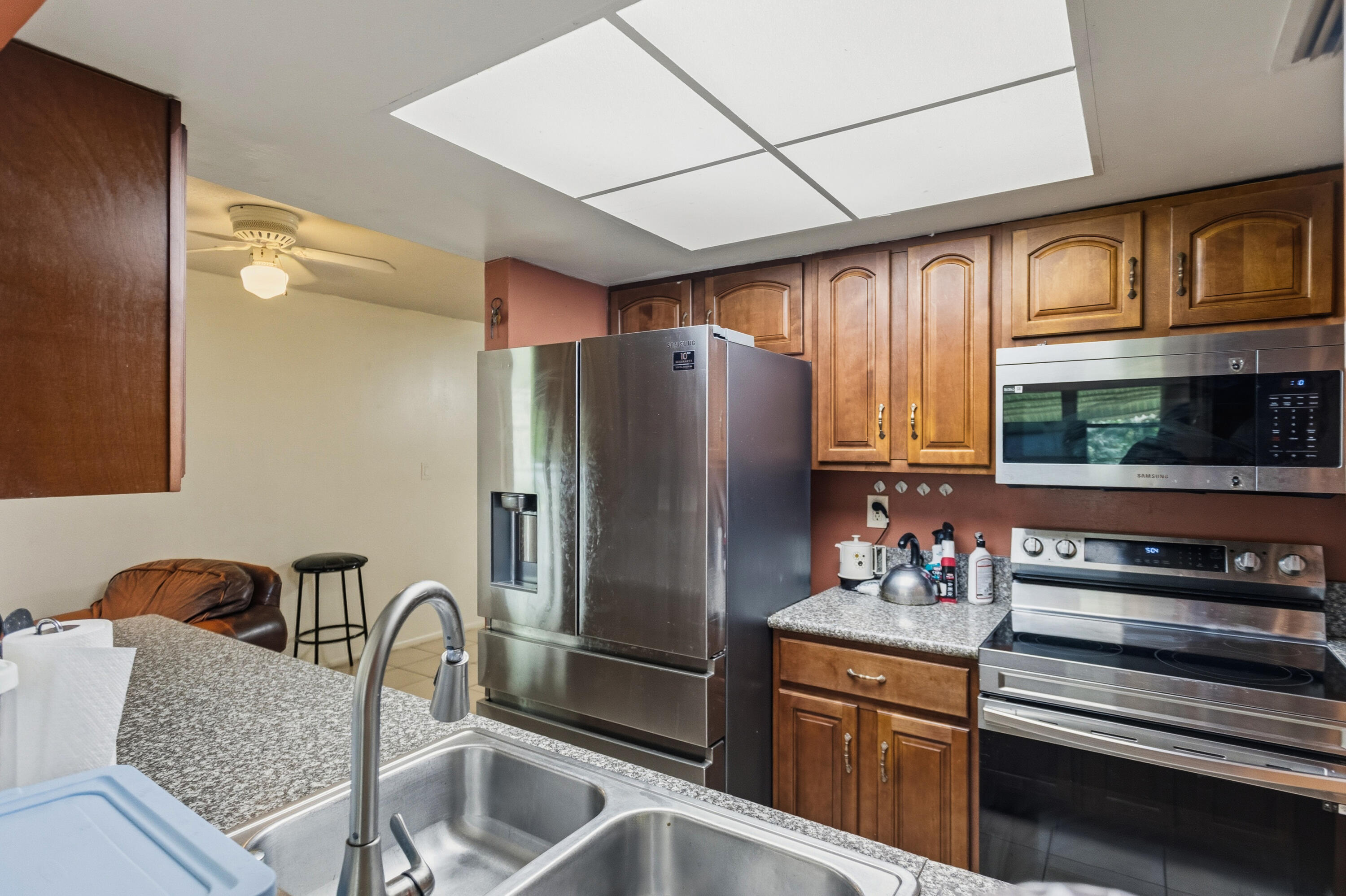 4818 NW 58TH Street — Photo 3