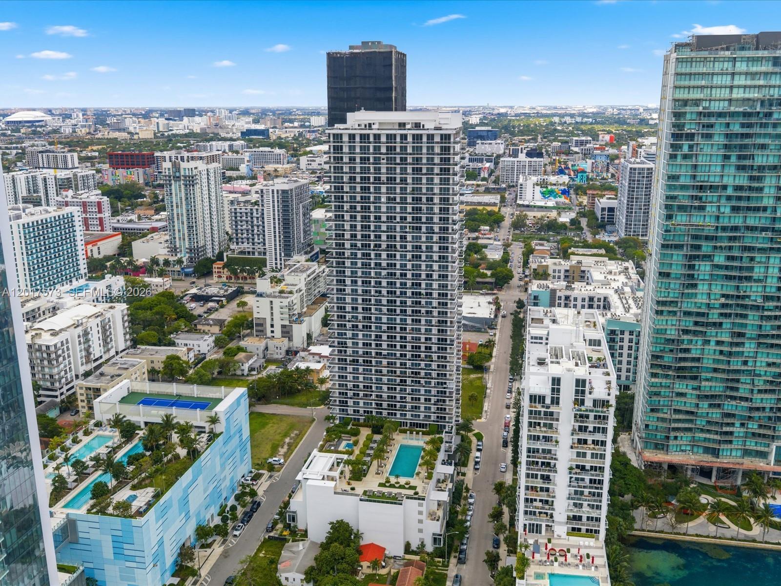600 NE 27th St # PH2, Miami FL 33137