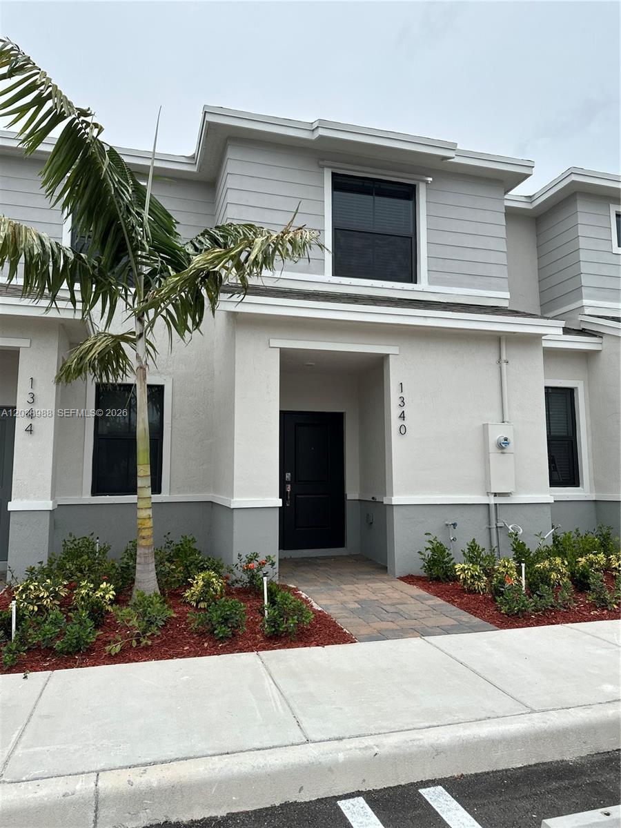 1340 NE 3rd Ave # 1340, Florida City FL 33034